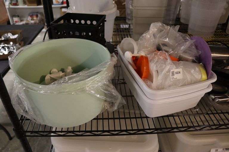 All to go - assorted pumps, thermometers and more