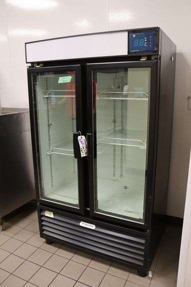 Metalfrio REB275 glass 2 door cooler