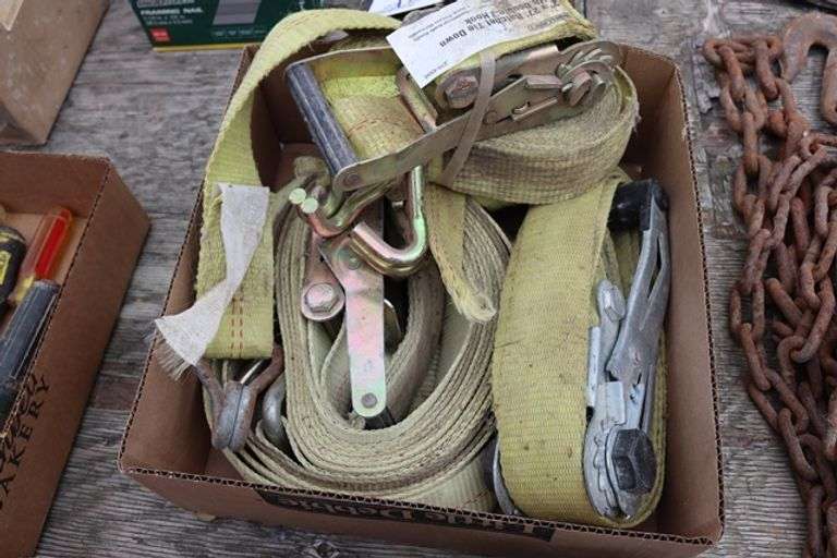 Box to go - 3) 2" ratchet straps