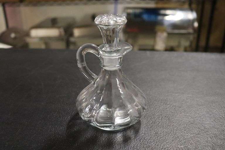 Times 12 - glass cruets