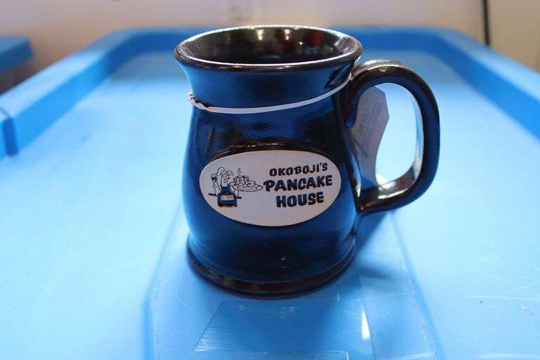All to go - Assorted Pancake House coffee mugs