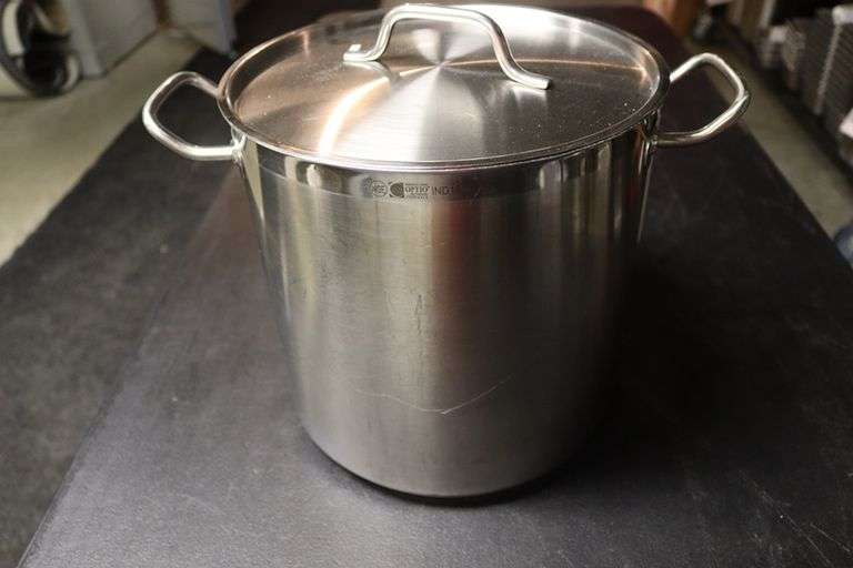 Heavy duty stock pot with lid - nice