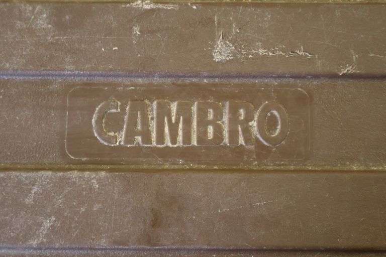 Times 2 - 21" x 48" x 12" Tall Cambro poly dunnage racks