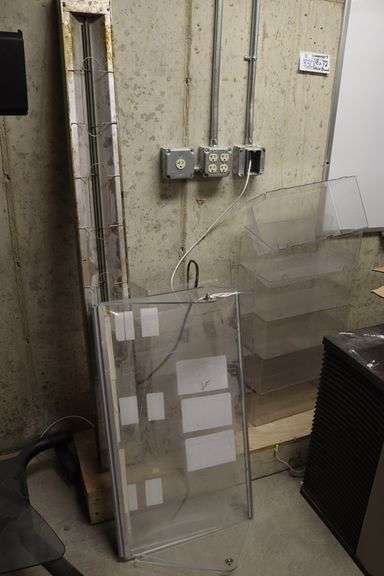 All to go - assorted acrylic displays and 2 dip cabinet lids