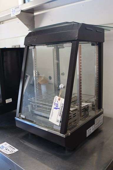 Avantco 13" counter top heated display warmer