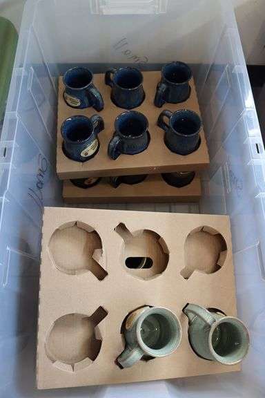 All to go - Assorted Pancake House coffee mugs