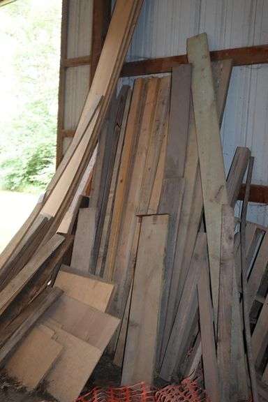 All to go - Assorted dimensional lumber only