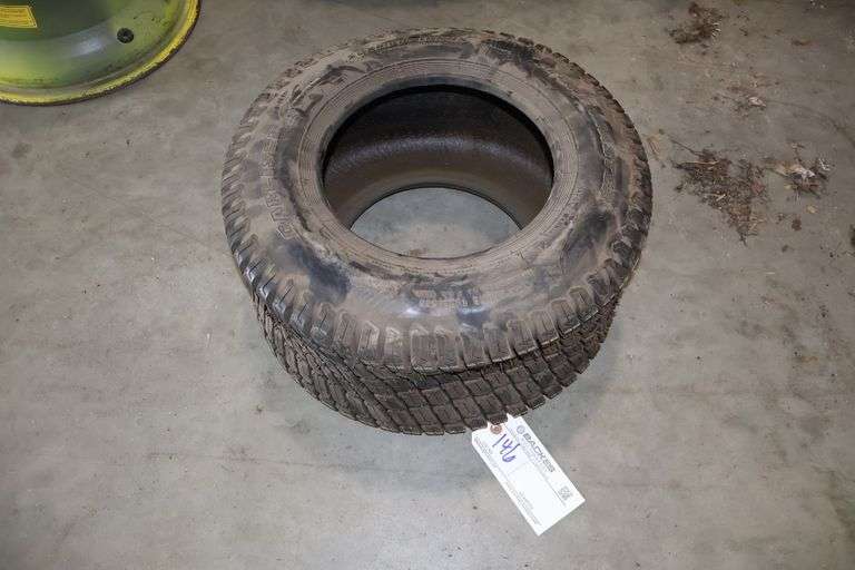 Carlislie 20x8-10NHS tractor tire