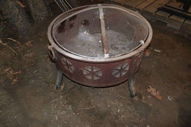 30" metal fire pit