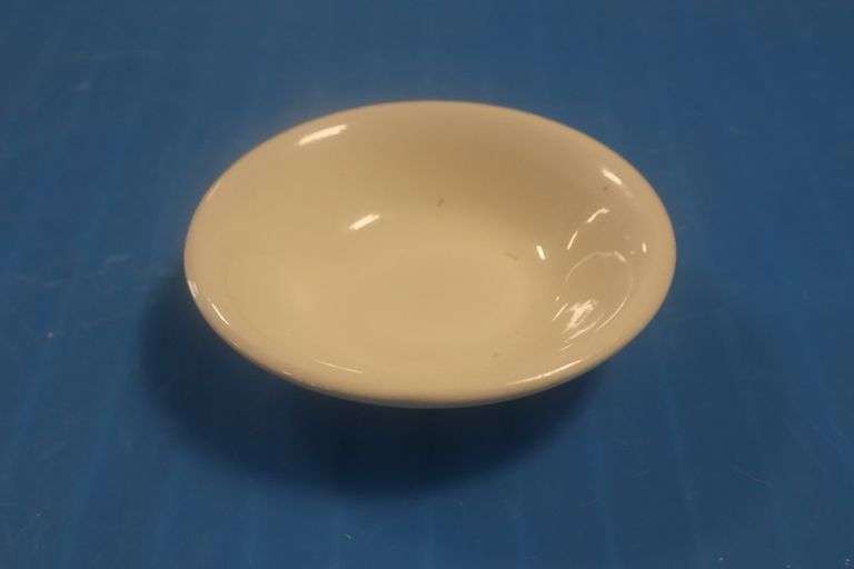 All to go - (17) 5" Fruit dishes