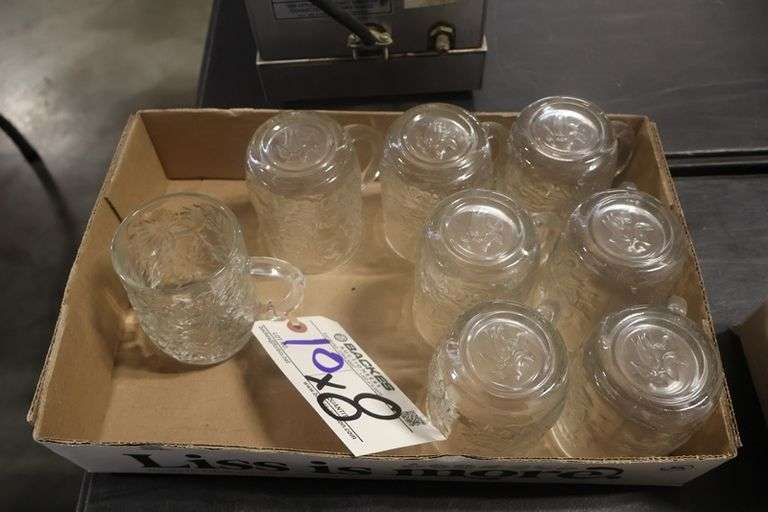 Times 8 - Floral pattern glass mugs
