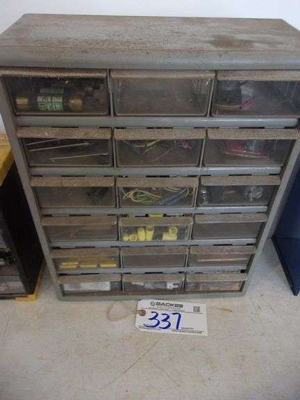 Organizer with hardware
