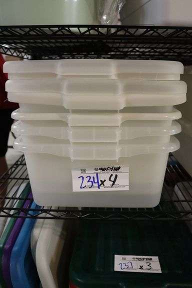 Times 4 - bussing boxes with lids