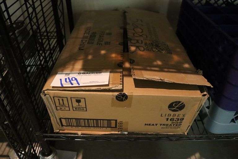 Full case of Libbey 16 oz Pilsners