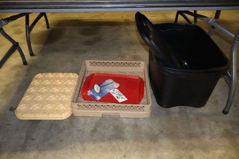 All to go - Totes, dish boxes, & coffee cup trays