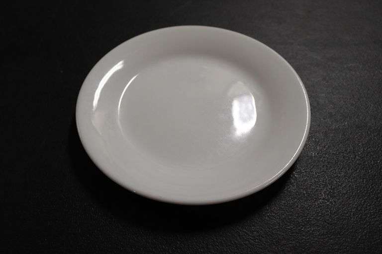 Times 57 - Buffalo 8" white plates
