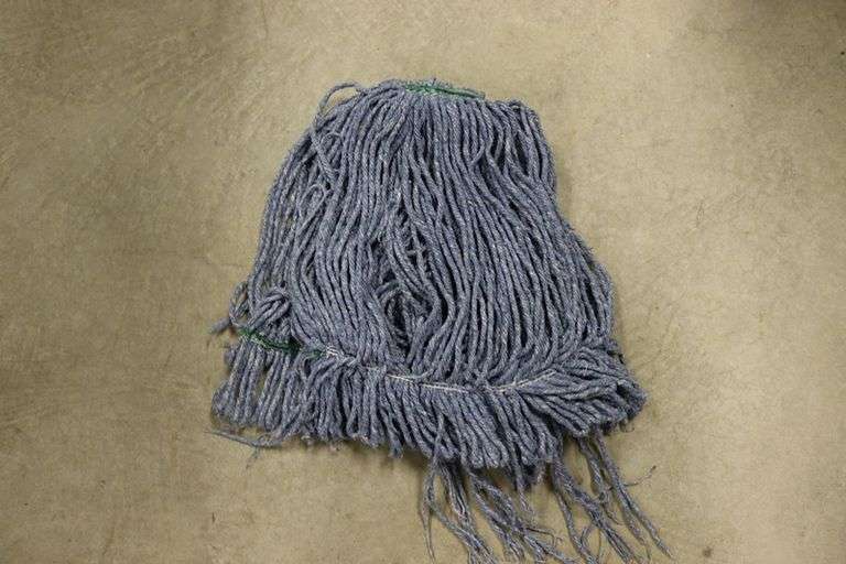 Shelf to go - mop heads