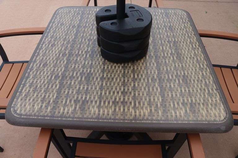 Patio set - 36" x 36" Grosfilex patio table with 4 chairs and umbrella and weights