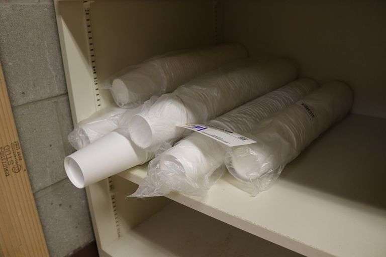 All to go - assorted cups