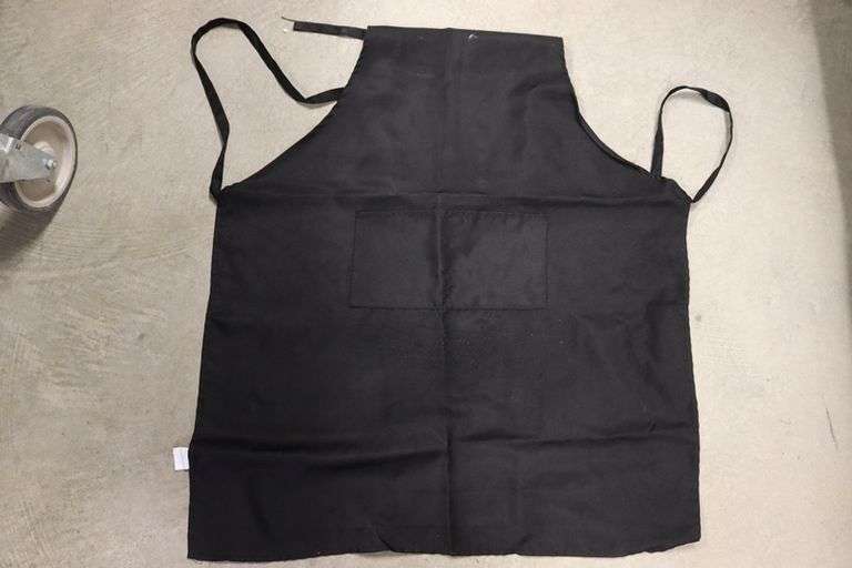 All to go - aprons