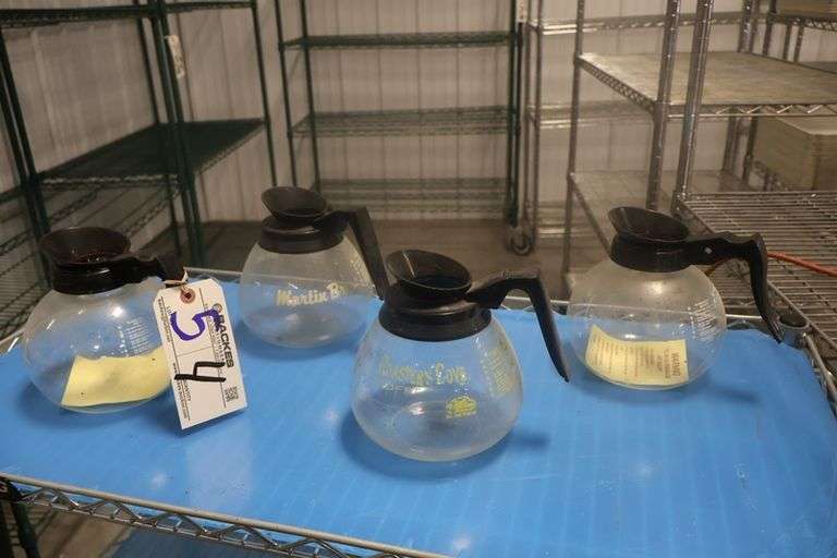 All to go - (4) Glass coffee pots
