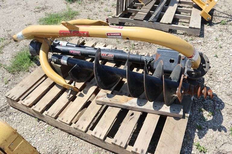 Farm Force 3 pt rear PTO Auger w/ 6" & 12" augers