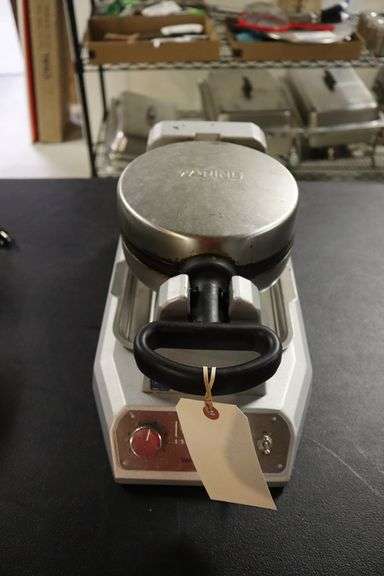 Waring Belgium waffle maker - WW180S
