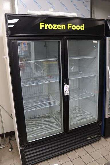 True GDM-49F glass 2 door freezer - nice