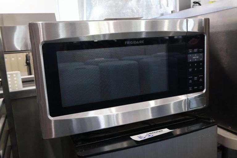 Frigidaire stainless microwave