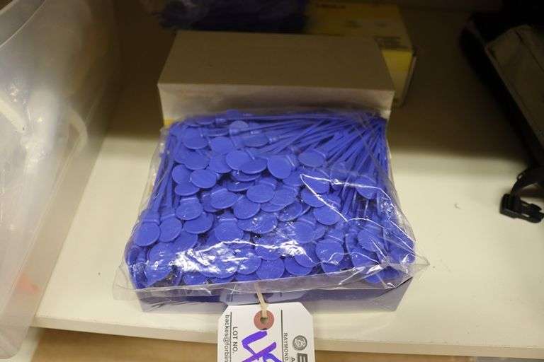 All to go - stir sticks, facial tissue and more