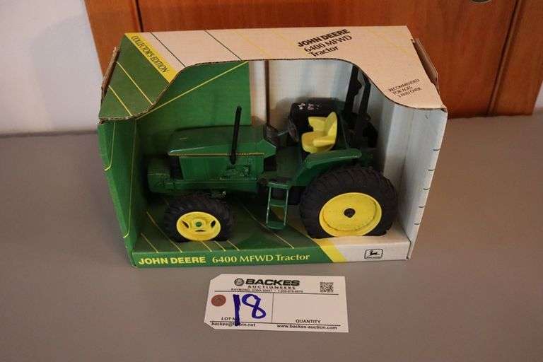 Ertl 1/16 scale John Deere 6400 MFWD - 1993
