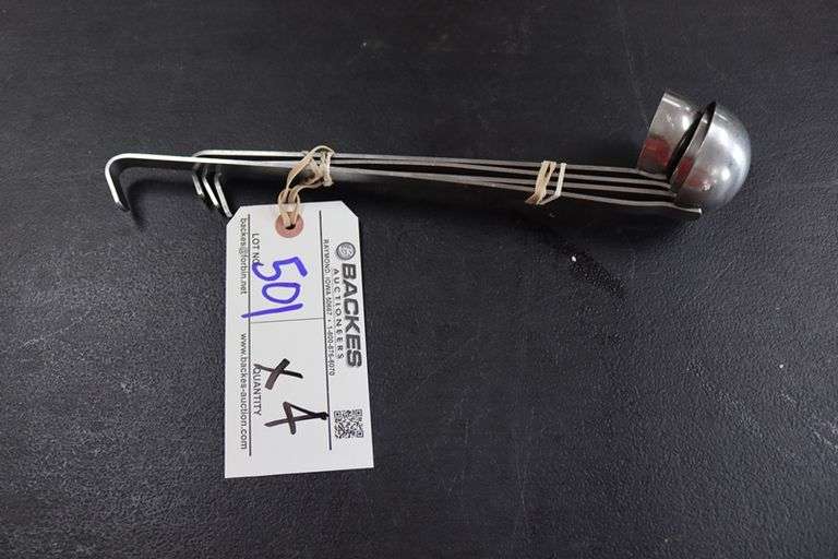 Times 4 - 1 1/2 and 2 oz ladles