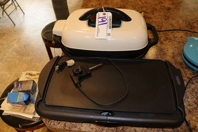 Pair to go - Electric griddle & skillet