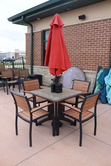 Patio set - 36" x 36" Grosfilex patio table with 4 chairs and umbrella and weights