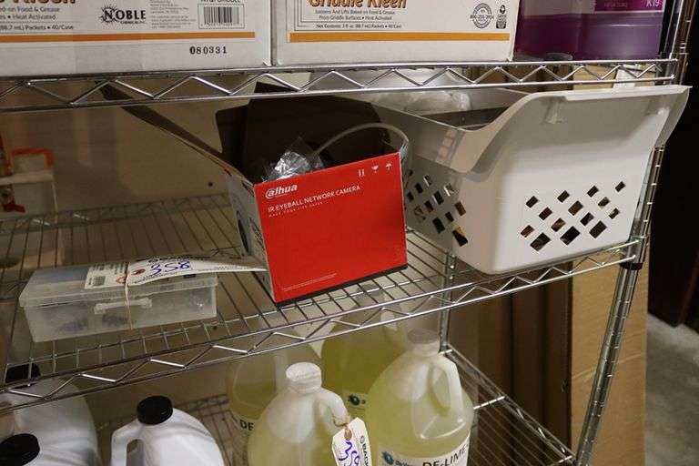 Assorted plumbing related and parts