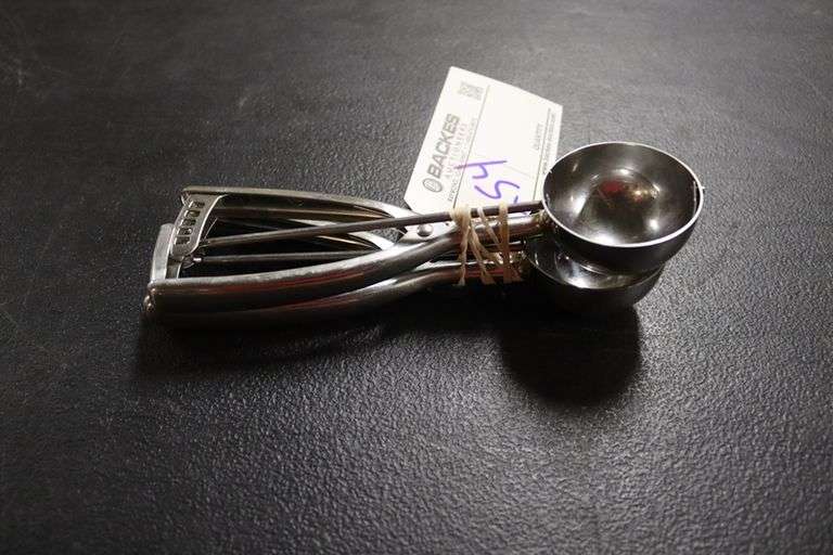 Times 2 - spring handled dippers