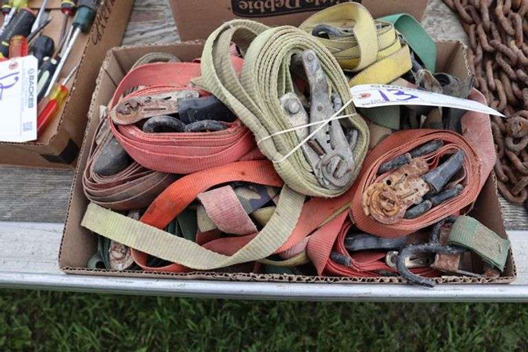 Box flat to go - 1" ratchet straps