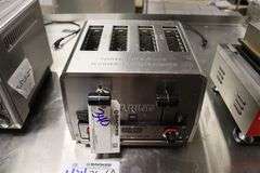 Waring heavy duty toaster - model WCT850RC