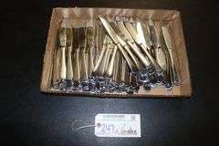 Times 6 dozen - heavy duty knives - matches forks