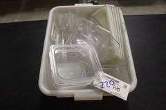 Bussing box with acrylic lids