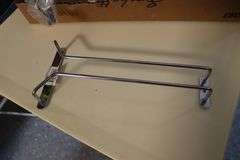 Box to go - Pinch hanging bar glass rails