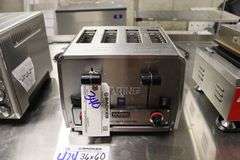 Waring heavy duty toaster - model WCT850RC