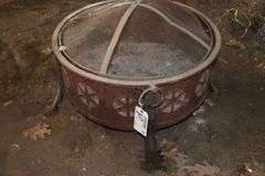 30" metal fire pit