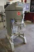 Globe SP62P planetary 60 quart mixer with bowl guard - 208 volt, 3 phase - no bowl or attachments