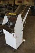 Berkel GBM 1/2 bread slicer w/ attached bread bagging tray, 115 volt
