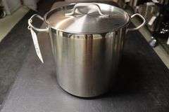 Heavy duty stock pot with lid - nice