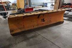 11' Heavy duty hydraulic snow plow