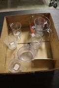 Box to go - assorted measuring cups