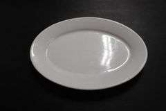 Times 48 - Oneida 13" oval heavy duty platters