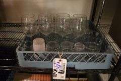Flat of assorted glassware